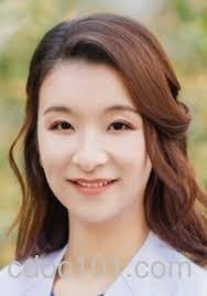 Selena Chang's Instagram, Twitter & Facebook