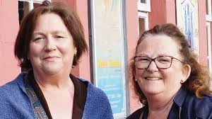 GIBBS EXCELLENT AS SHIRLEY ENTHRALS