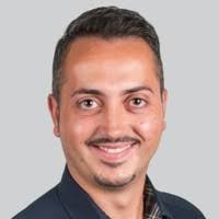 40+ perfiles de «Anello»