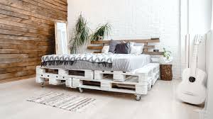 Comment Fabriquer Une Tete De Lit En Bois De Palette Comment Fabriquer Une Tete De Lit Lit Palette Bois Lit Bois