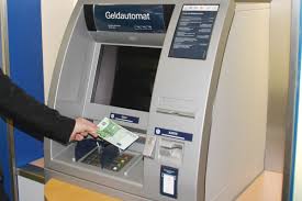 With regard to establishing a new or expanding an already existing entity. Con Nect De Calenberger Online News Andreas Rasser Ist Neuer Filialdirektor Der Deutschen Bank