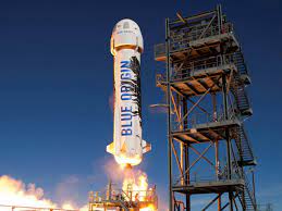 Maybe you would like to learn more about one of these? Jeff Bezos Twitter Macht Sich Uber Die Form Seiner Rakete Lustig Gq Germany