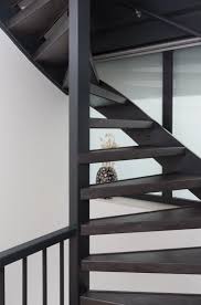 Ook Open Trappen Geven Wij Een Boost Met Een Newstairs Traprenovatie Decor Bluestone Trappen Trappen Schilderen Trap Ideeen