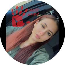 Should I save or sell gems in Disney Dreamlight Valley?