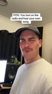 Escucha tu propia canción en Triple J