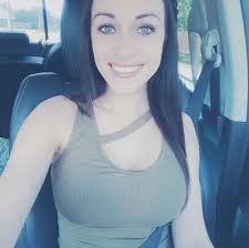 Danielle Spaulding's Instagram, Twitter & Facebook