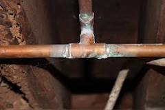How to Prevent sweating Pipes [Video] | Applewood Plumbing