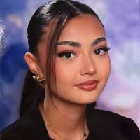 100+ profils pour “Saya”