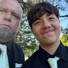 What bolts are you running with the TenPoint Titan M1?