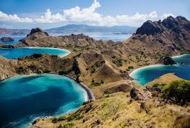 Sebagai warga negara indonesia yang mencintai negerinya alangkah baiknya jika terbaru 30 gambaran pemandangan alam yang indah 100 gambar pemandangan alam yang indah lukisan foto sketsa do di 2020. 50 Gambar Pemandangan Indonesia Alam Gunung Pantai Laut