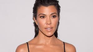 See more of kourtney kardashian on facebook. Kourtney Kardashian Jetzt Ist Es Offiziell Das Ist Ihr Neuer Freund Bunte De