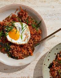 Kimchi Fried Grains Will Show You The True Power Of Sunday Meal Prep Vegetarian Recipes Healthy Cooking Vegetarian Menu