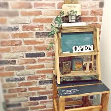 100均で作ろう 黒板付きミニ立て看板を玄関に飾る サビ塗装 立て看板 飾る