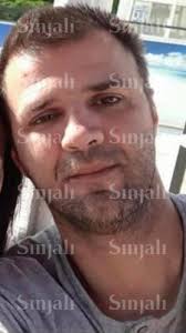 Ky është personi që dyshohet se keqpërdori fëmijët për pornografiSinjali