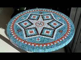 How To Create A Mosaic Design For A Table Top Ceramic Tiles Make An Awesome Garden Table Mosaic Diy Mosaic Tile Table Mosaic Table Top Designs
