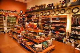 8 Best Indian Handicraft Stores In Mumbai For Authentic Crafted Products Store Design Interior Home Decor Store Luxury Furniture Stores