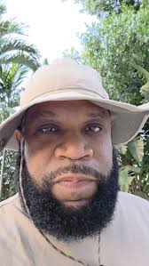 Looking like a true explorer after recording my teaser videos for Agile…