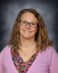 Sheena Lamb's Instagram, Twitter & Facebook