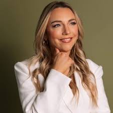 Healthy Pregnancy Snacks: 16 to Try and Foods to Avoid