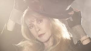 When autocomplete results are available use up and down arrows to review and enter to select. Fleetwood Mac Star Stevie Nicks Trump Ist Geisteskrank