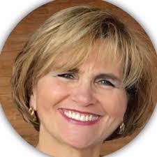 Kay Newman's Instagram, Twitter & Facebook