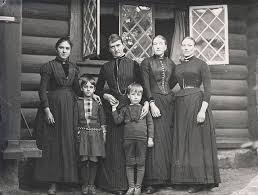 Servants And Curman S Children Lysekil Sweden Victorian Maid Historical Photos Lysekil