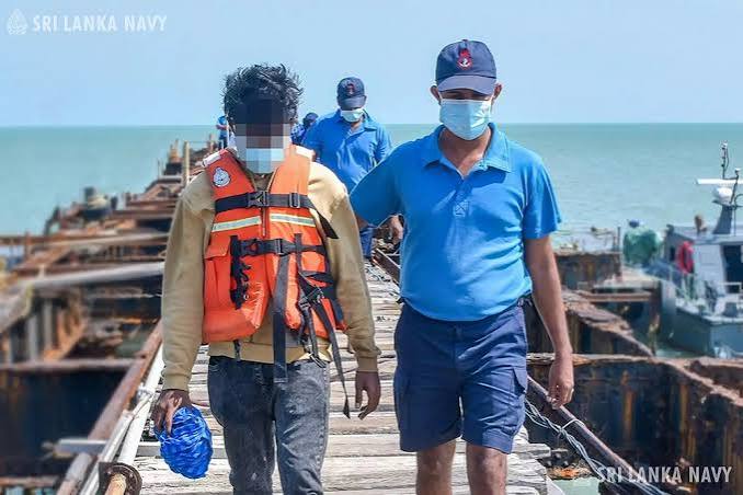 No ID, Just ₹280: Indian Teen Arrested Sneaking Into Sri Lanka to Meet Facebook Lover! - TNC English