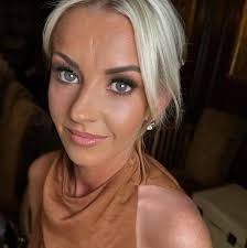 What's the best place in pontefract to get nano extensions done? Tag away  please