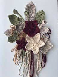 Macrame Boho Flowers Wall Hanging Tapestry Wall Decoration In 2020 Macrame Wall Hanging Macrame Patterns Wall Hanging