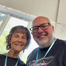 Kevin Becht's Instagram, Twitter & Facebook