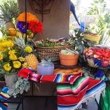 Diy mexican party backdrops for fiesta photos. Mexican Fiesta Theme Party