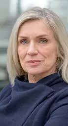 Etter 30 år tok Ellen et oppgjør med foreldrene: