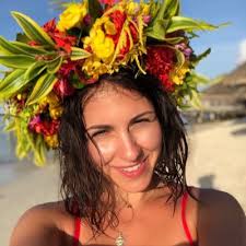 Ina Sofroni's Instagram, Twitter & Facebook