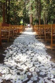 Weddings At Evergreen Lodge In Groveland Ca Wedding Spot Yosemite Wedding Yosemite Wedding Venues Lodge Wedding