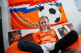Buy the best and latest dames trainingspak on banggood.com offer the quality dames trainingspak on sale with worldwide free shipping. Deze West Brabantse Superfans Zijn In De Ban Van De Leeuwinnen Roosendaal Bndestem Nl