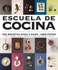 La escuela internacional de cocina es una entidad privada y sin ánimo de lucro dedicada a la formación de los mejores profesionales de la gastronomía. Amazon Fr Escuela De Cocina Escuela De Cocina 500 Recetas Paso A Paso 3000 Fotos Varios Autores Julia Alquezar Solsona Angels Polo Mana Livres