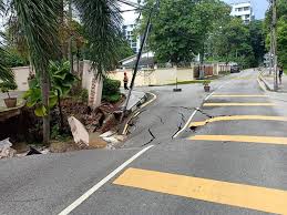 Hvor kan jeg overnatte i nærheten av taman u thant? Jalan Taman U Thant The Road Has Been Astro Radio Traffic Facebook