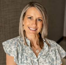 Dorm room decoration ideas and customization