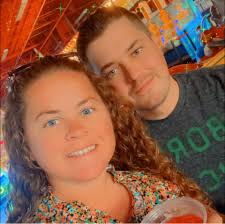 What local small businesses give horse riding lessons for children?