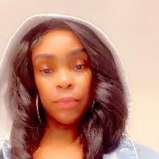 Cortney Wright's Instagram, Twitter & Facebook