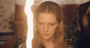 Starve Acre: Matt Smith a Morfydd Clark čelí v novém folk hororu prastarému  zlu