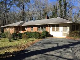 When the world change, people put more technology and more design to make their the blue house with grey color roof. Need Exterior Ideas For Our 50s Brick Ranch