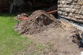 Erde Sieben Leicht Gemacht Mit Den Letzten Beiden Beitragen Zum Thema Trockenlegen Des Kellerfundamentes Hier Und Hier Hatte Ich Ja A Erde Erdsieb Gartenerde