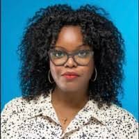 Wanda Starks's Instagram, Twitter & Facebook