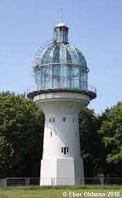 Pin By Bonnie Vinci On Water Towers Water Tower Amazing Buildings Architecture