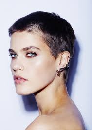 Beste frisuren für frauen und männer ideen mit modernen stil wie. Die Schonsten Kurzhaar Frisuren 2021