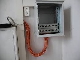 10 Zoll Serverschrank Cat 7 Kabel Mit Kabelbinder Fixiert Heimnetzwerk Netzwerk Verkabelung Verkabelung