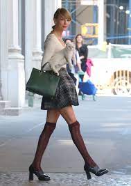Watch all 493 videos by pantyhose line. Taylor Swift In Stockings Out And About In New York Hawtcelebs