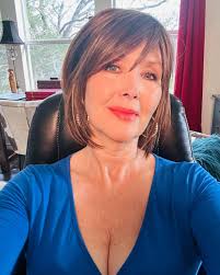 Howdy! Busy day zooming! Fun exciting projects in the works! Soon to be  revealed! 🎉 #art #love #faith #joy #hope