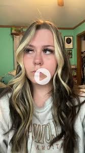 Amber Etchison's Instagram, Twitter & Facebook